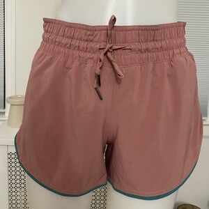 Lululemon   shorts size 6